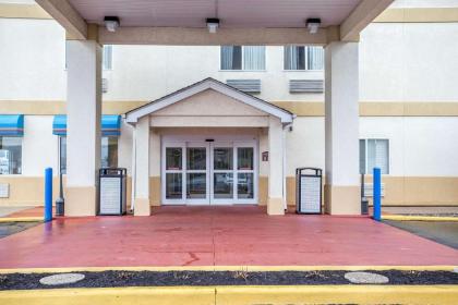 Comfort Inn Schererville - image 6