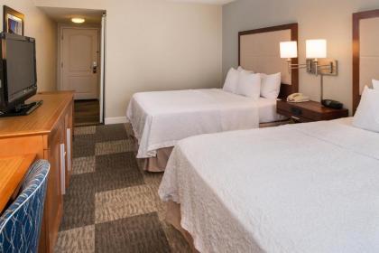 Hampton Inn and Suites Schertz - image 5