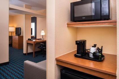 Fairfield Inn and Suites by Marriott San Antonio Northeast / Schertz / RAFB - image 9