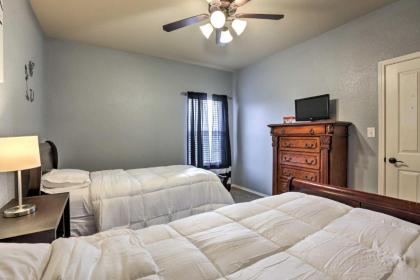 Schertz Family Home with Pool and Golf Course View - image 10