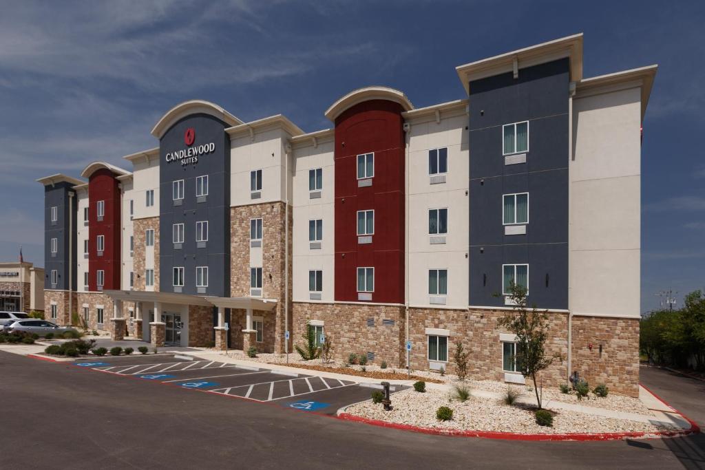 Candlewood Suites - San Antonio - Schertz an IHG Hotel - main image