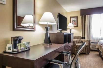 Quality Inn O'Hare Airport - image 6