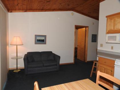 Superior Ridge Resort Motel - image 11