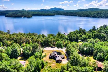 Schroon Lake Farmhouse with Historic Charm New York