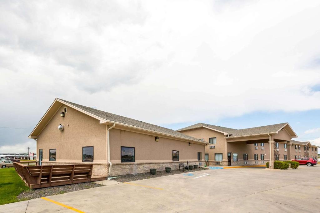 Quality Inn Scottsbluff - main image