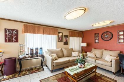 Quality Inn Scottsbluff - image 9