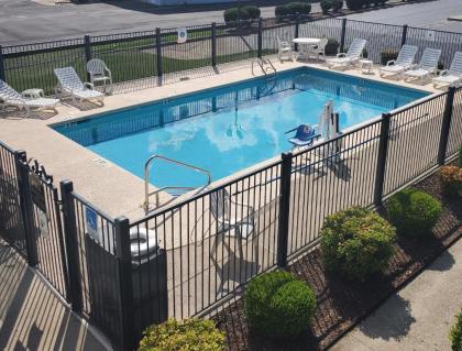 Quality Inn Scottsboro US/72-Lake Guntersville Area - image 10