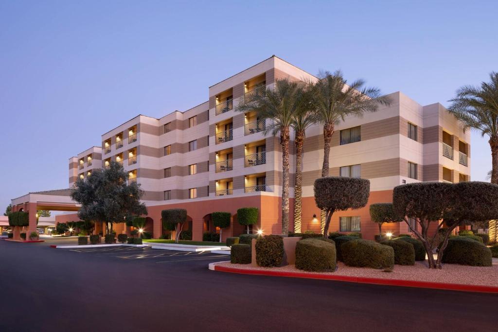 Courtyard by Marriott Scottsdale Old Town - main image