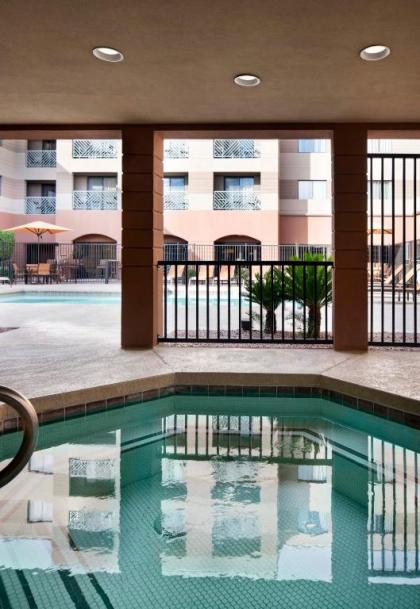 Courtyard by Marriott Scottsdale Old Town - image 3