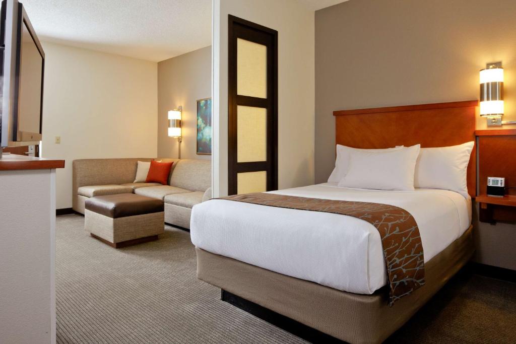 Hyatt Place Scottsdale/Old Town - image 3