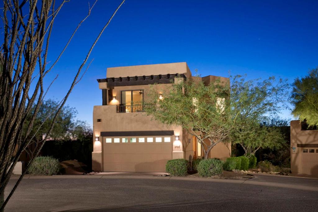 Troon North Golf Casitas 4 BR by Casago - main image