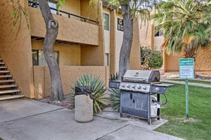 Modern Condo with Pool about 6 Miles to Salt River Fields - image 2