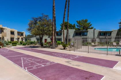 Updated Condo in A Old Town Scottsdale Location - image 10