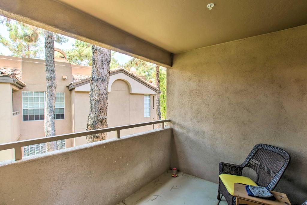 Condo in Heart of Scottsdale with Pool Balcony - image 5