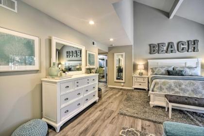 Modern Resort Retreat Near Seabrook Beach! - image 13