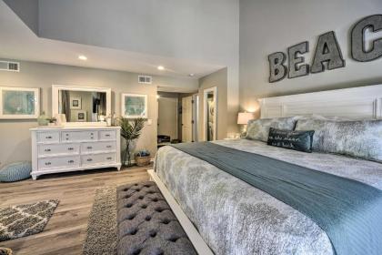 Modern Resort Retreat Near Seabrook Beach! - image 16