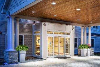 Holiday Inn Express Hotel & Suites Hampton South-Seabrook an IHG Hotel - image 8