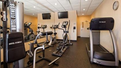 Best Western Plus Seabrook Suites - image 4