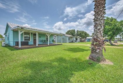 Seadrift Home with Deck and Grill - 5 Blocks to Bay