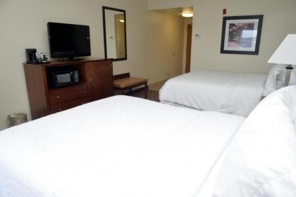 Hampton Inn Seaford - image 11