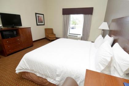 Hampton Inn Seaford - image 8