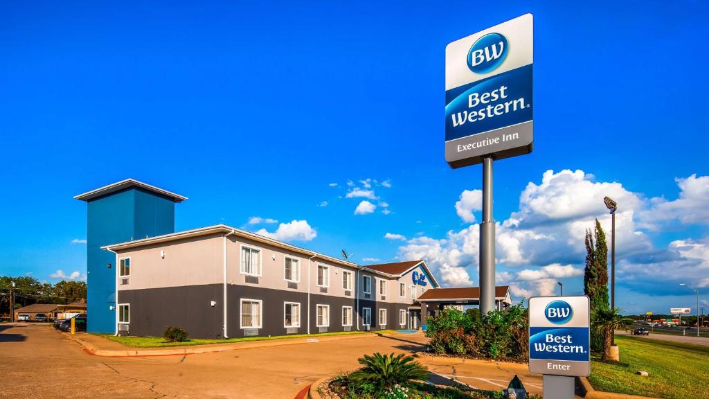 Best Western Executive Inn - main image