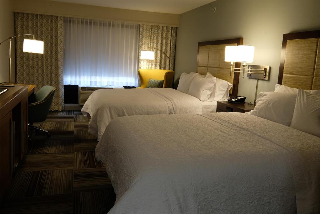 Hampton Inn Searcy Arkansas - image 6