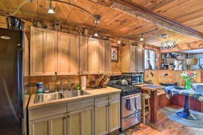 Rustic Searsport Cabin Loft and Sunroom on 10 Acres - image 14