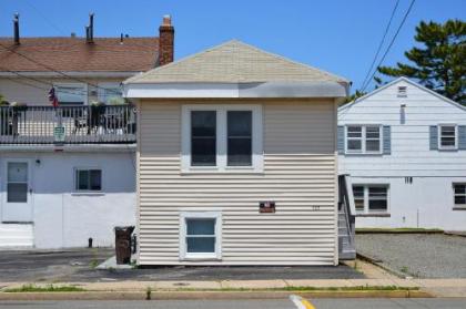 Shore Beach Houses - 122 A Franklin Avenue - image 5