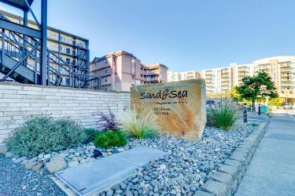 2 Bed 2 Bath Apartment in the Sand and Sea Condos Seaside Oregon