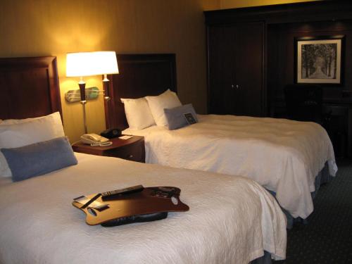 Hampton Inn Seattle Airport - image 2