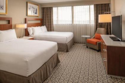 DoubleTree Suites by Hilton Seattle Airport/Southcenter - image 2