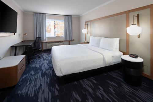 Fairfield by Marriott Inn & Suites Seattle Sea-Tac Airport - image 4