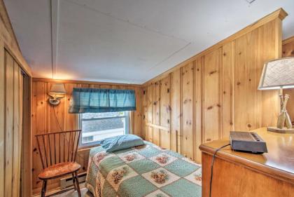 Sebago Lake Cottage with Patio and Beach Access! - image 8