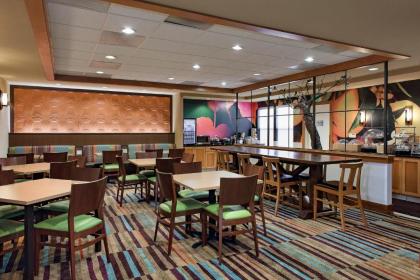 Fairfield Inn and Suites Santa Rosa Sebastopol - image 14