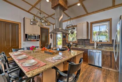 Modern Lakefront Retreat 5 Mins to Sebring Raceway - image 10