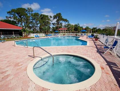 Peaceful Florida Villa Along Little Lake Jackson - One Bedroom Villa #1 - image 9