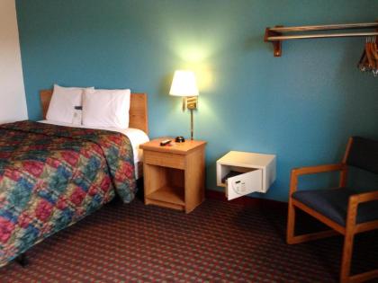 Motel 6-Sedalia MO - image 12