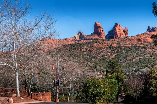 Sedona Uptown Suites - image 2