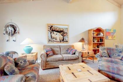 2 Bed 2 Bath Vacation home in Sedona - image 4