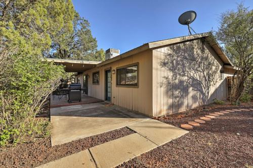 Peaceful Home with Grill and Patio 1 Mi to Red Rocks! - image 2