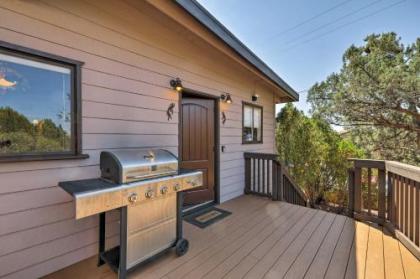 Sedona Getaway with Hot Tub Deck and Red Rock Views! - image 2