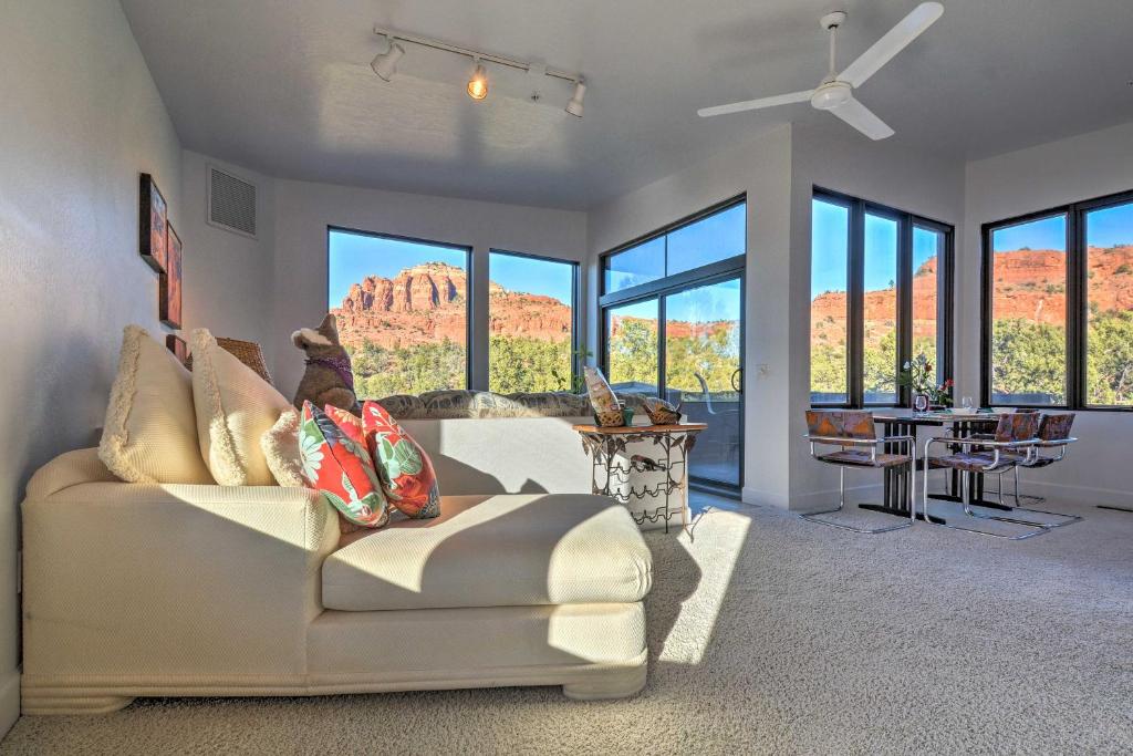 2-Acre Sedona Casita with Deck and Red Rock Views! - image 3