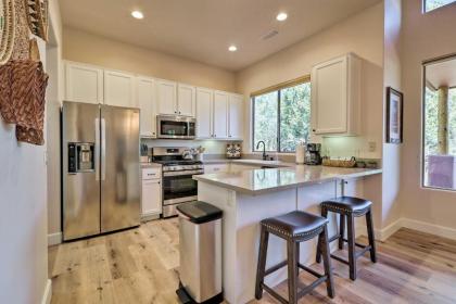 Luxury Sedona Living Remodeled with Red Rock Views! - image 15