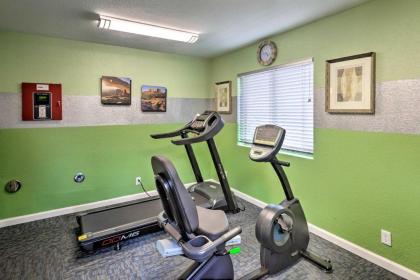 The Painted Pony Condo with Pool and Gym Access - image 15