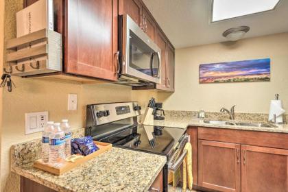 Condo Comfort in Sedona with Pool and Grill Access - image 10