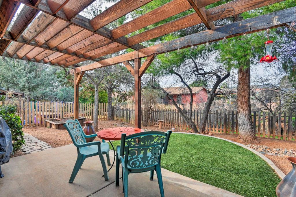 Pet-Friendly Oak Creek Home By Bell Rock and Sedona! - image 6