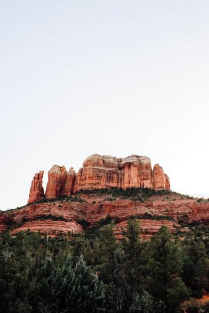 Majestic Red Rock Views Luxury Retreat Home W Elevated Hospitality Modern Tech Hot Tub Pet Friendly Close To Jordan Road Trailhead and Downtown Sedona - image 10