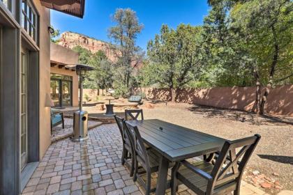 Spacious and Modern Sedona Abode with Fire Pit! - image 2