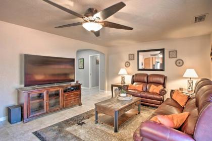 Sedona Retreat with Yard in Quiet Community! - image 4